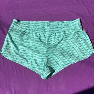 DSG Womens Mid‎ Rise Stride Shorts Size XXL Green 2XL